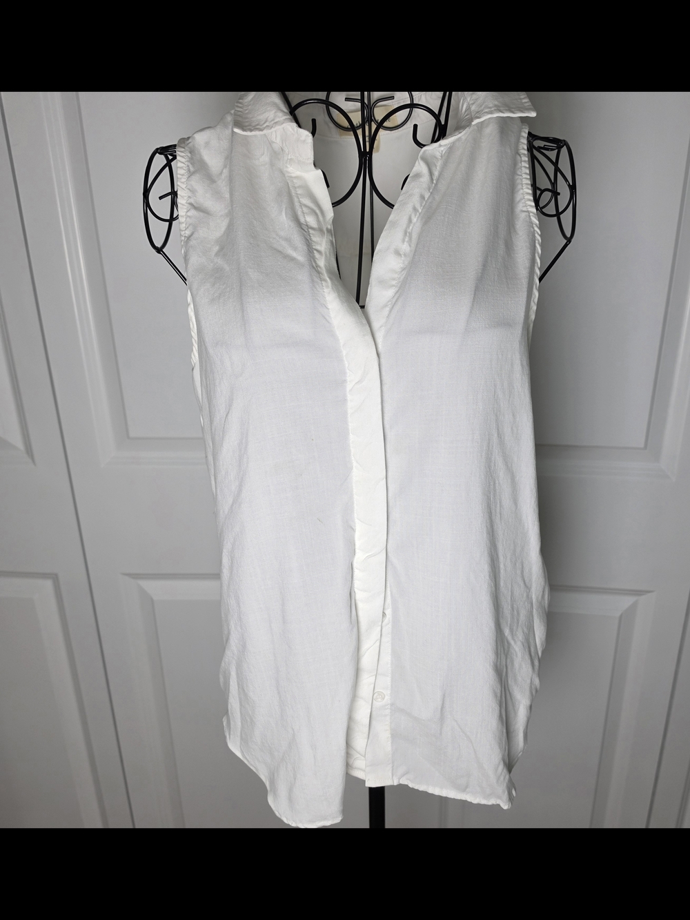 Cloth & Stone White Sleeveless Hi-Low Button Back Lyocell Blouse M